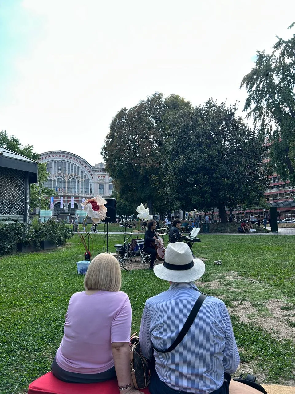 (14) Tanto di Cappello 12:09