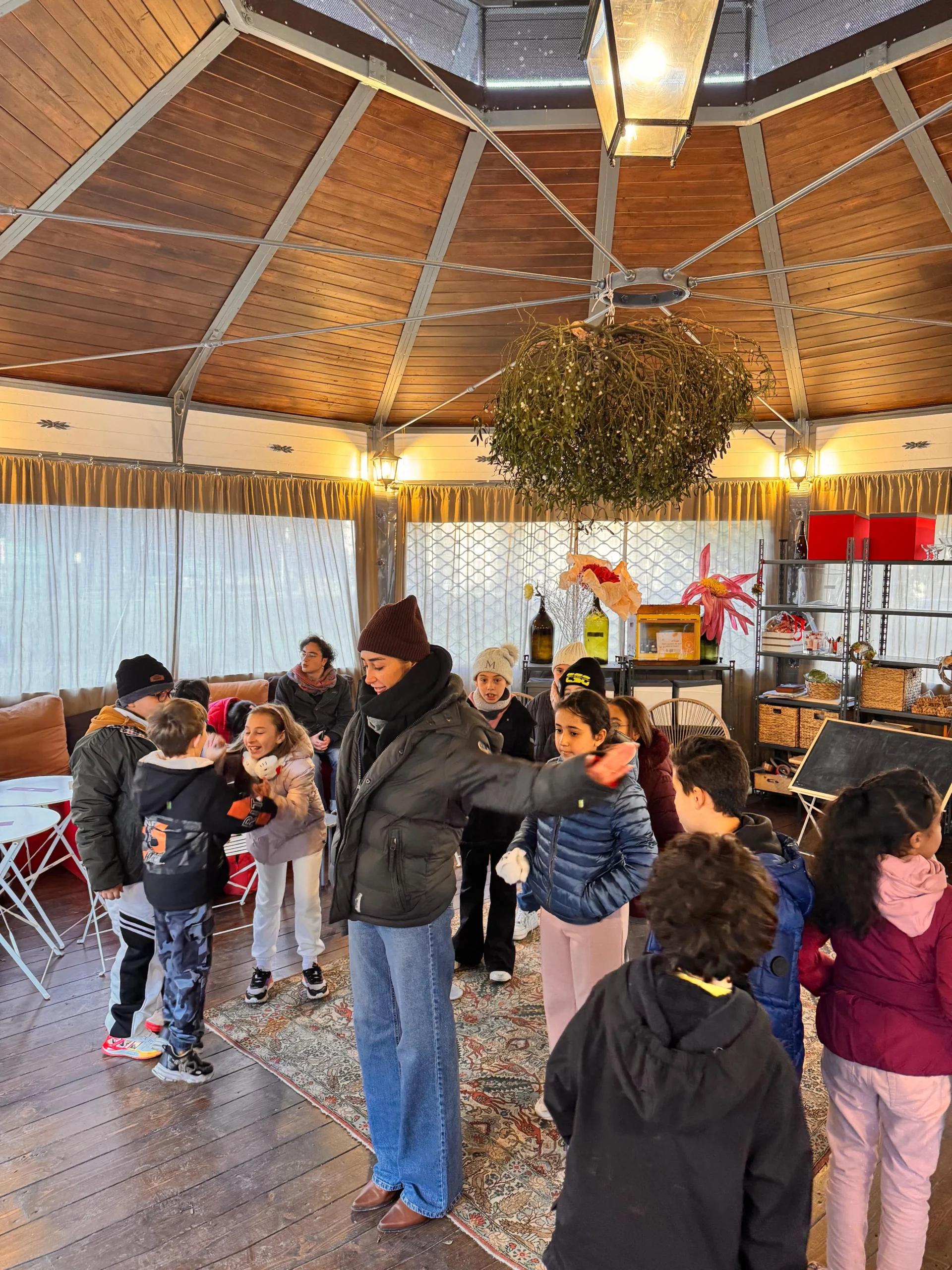 (3) Laboratori