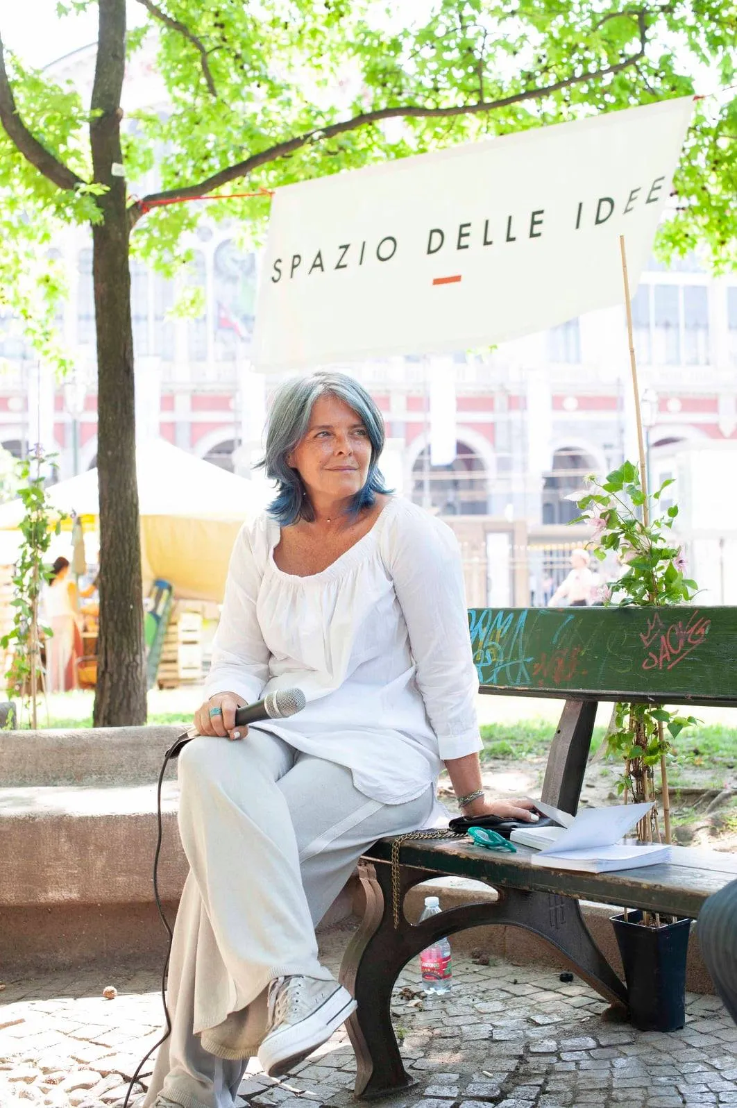 Antonella e spazio delle idee